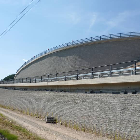 Image of What is an Earth Retaining Wall?